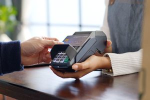 credit card payment processing on POS device